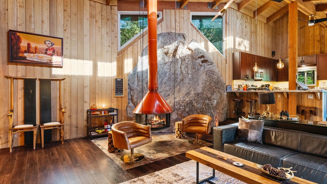 Photo of Livingroom in Idyllwild