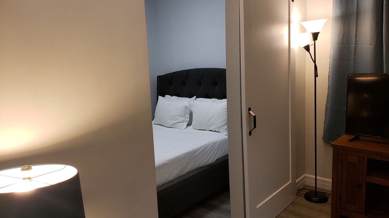 Photo of Bedroom in Beverly Grove