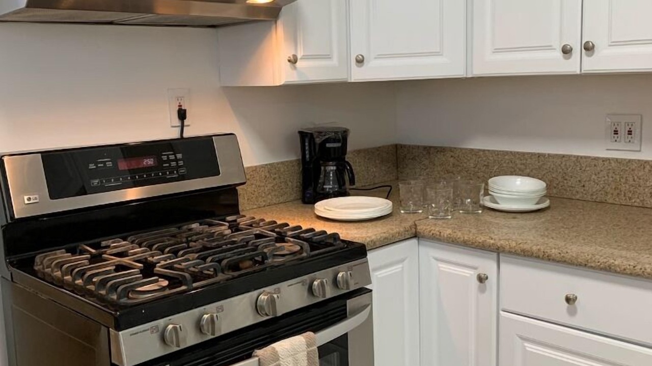 Photo of Kitchen in Pico - Robertson