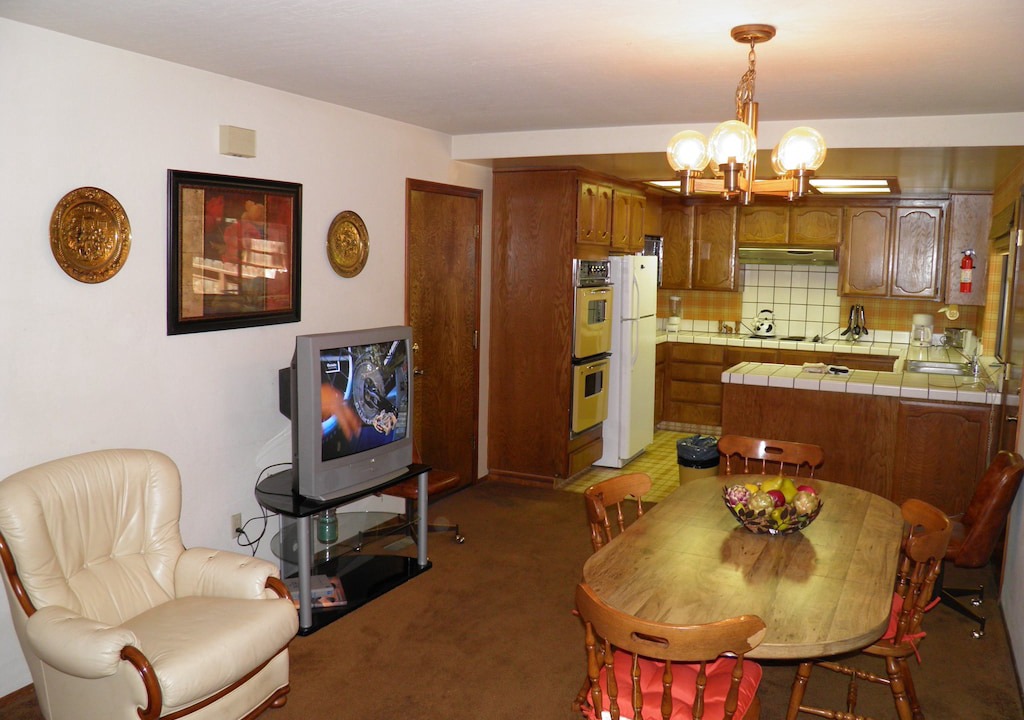 Photo of Livingroom in Black Bart