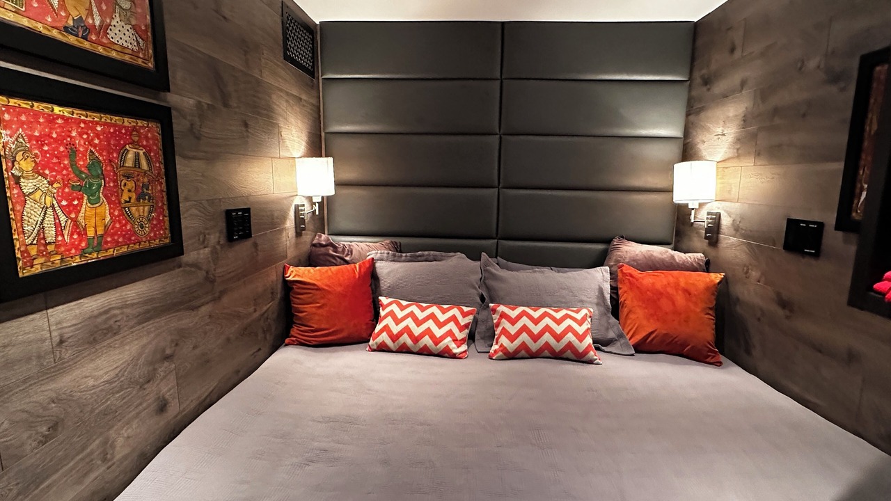 Photo of Bedroom in Hollywood Hills West