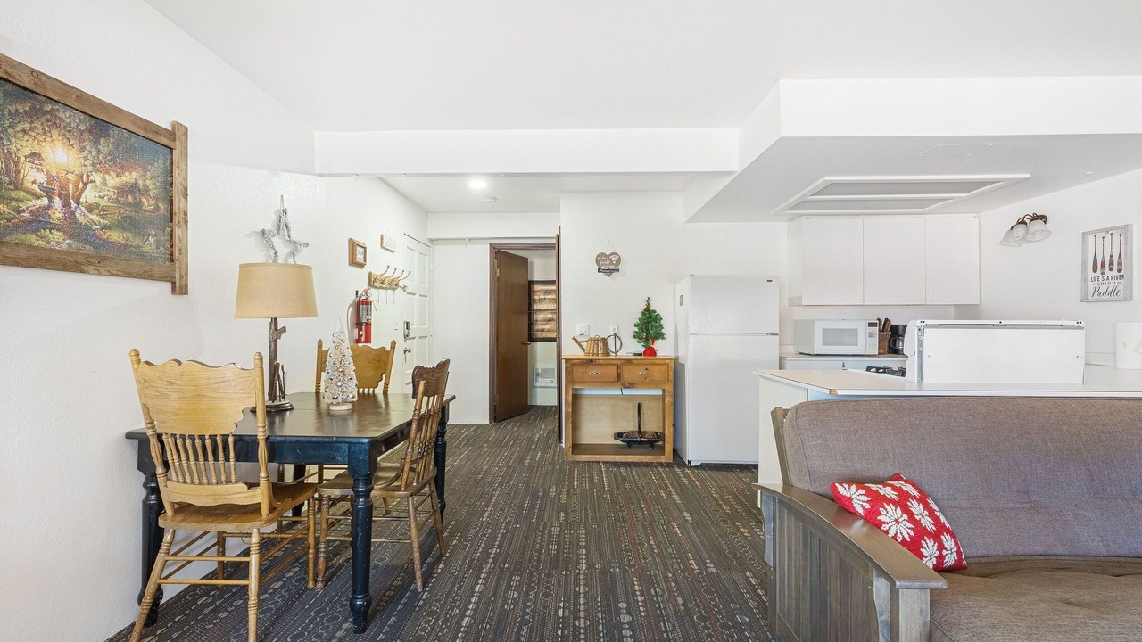 Photo of Livingroom in The Village