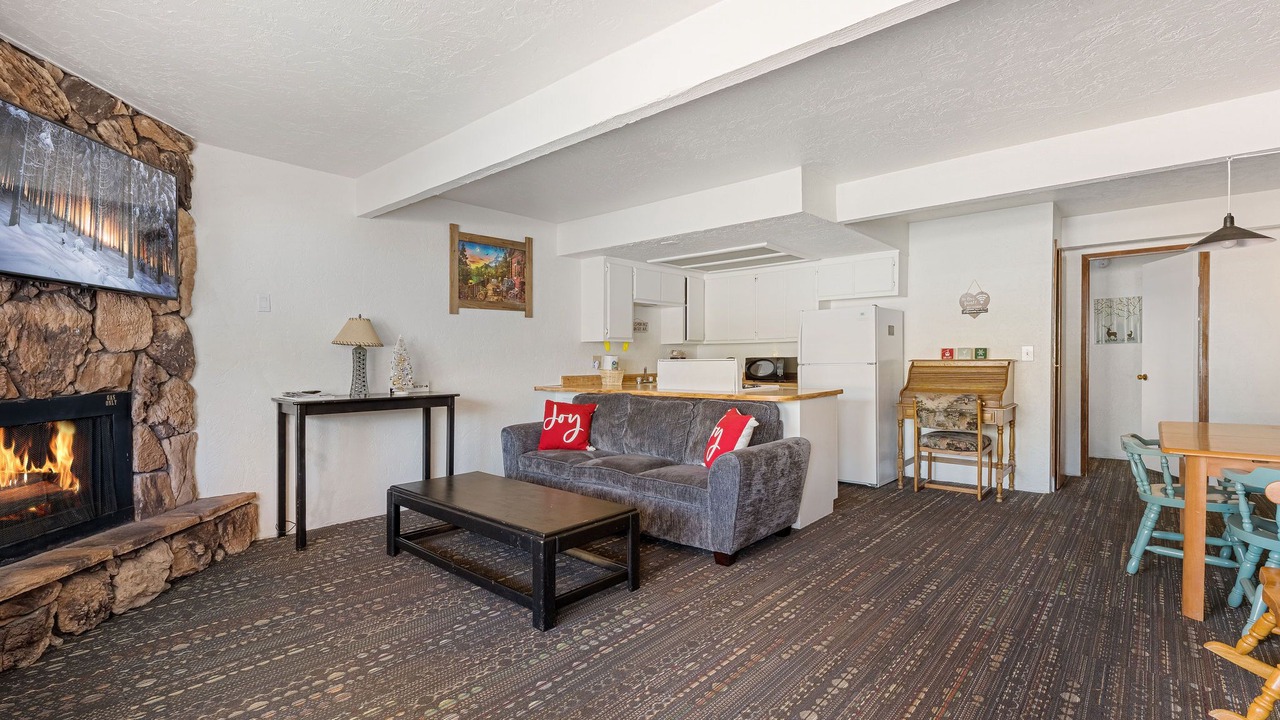 Photo of Livingroom in The Village