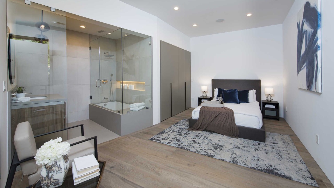 Photo of Bedroom in Hollywood Hills West