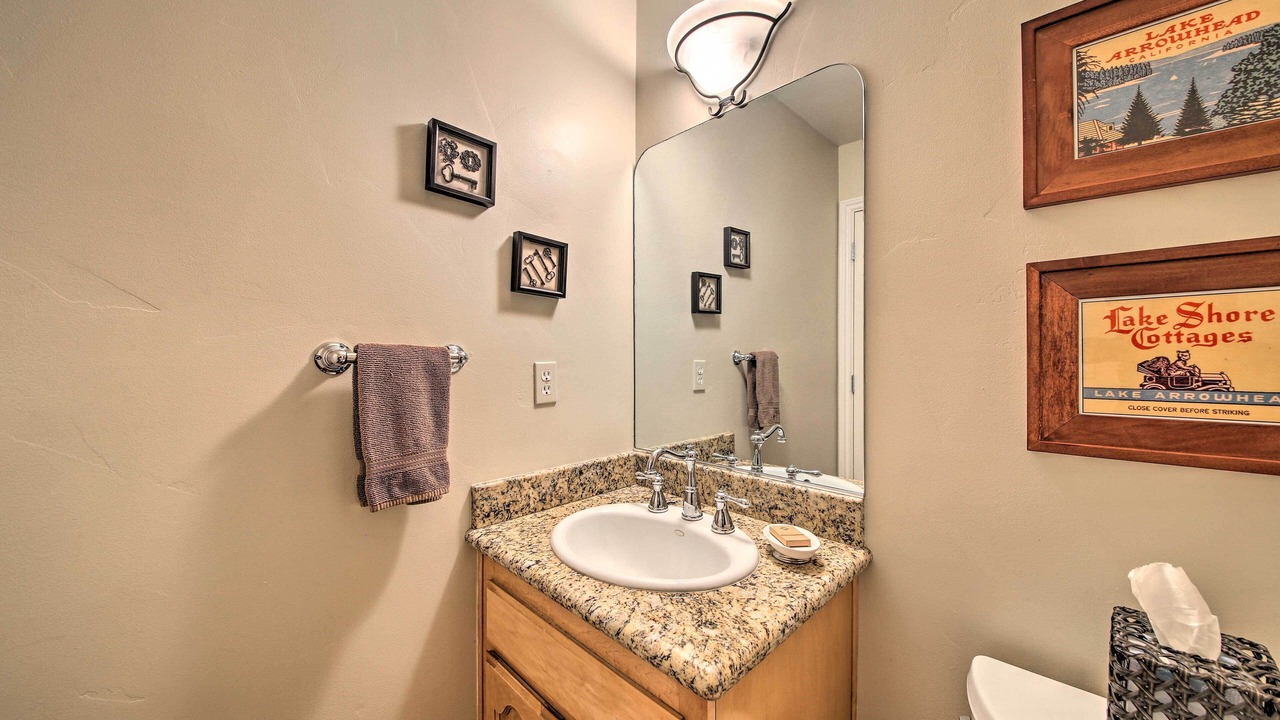Photo of Bathroom in Lake Arrowhead