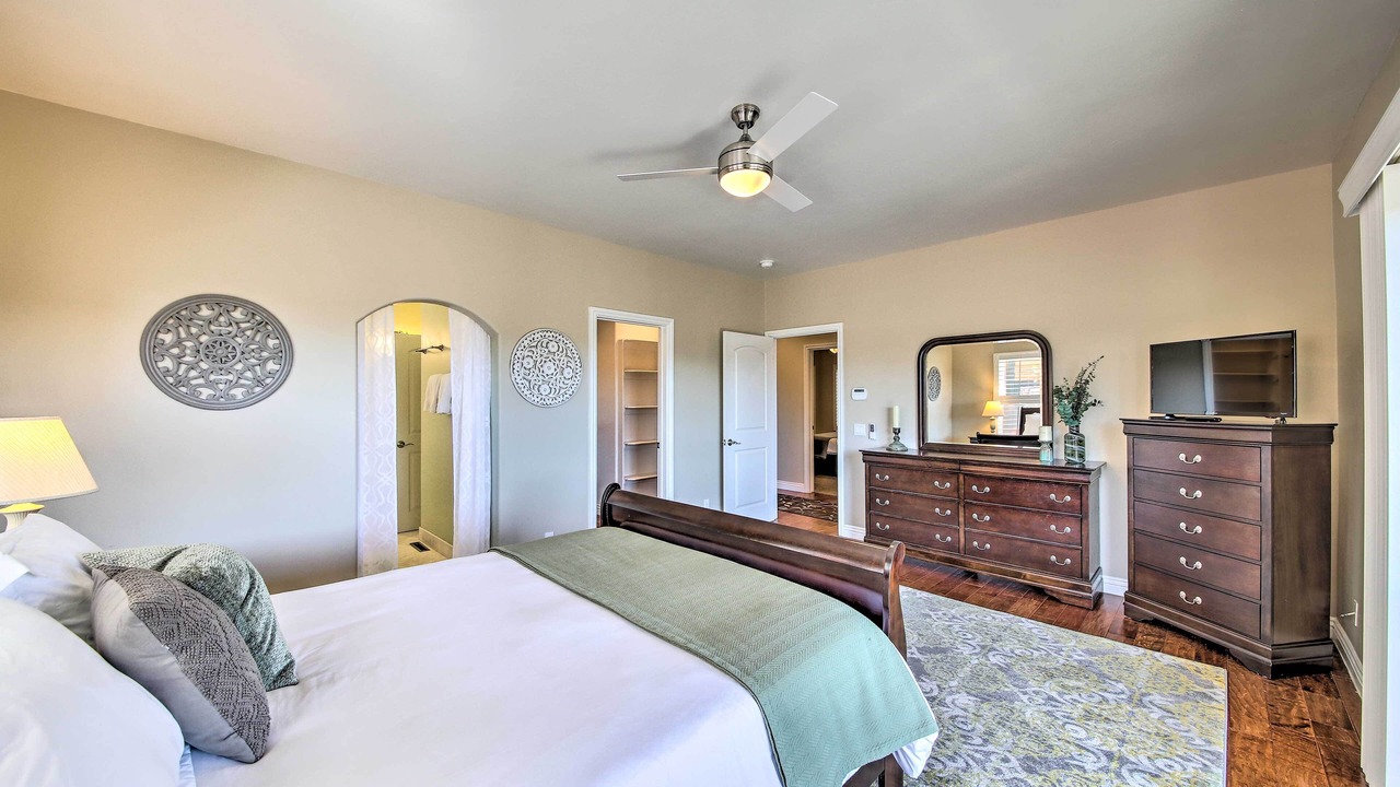 Photo of Bedroom in Lake Arrowhead