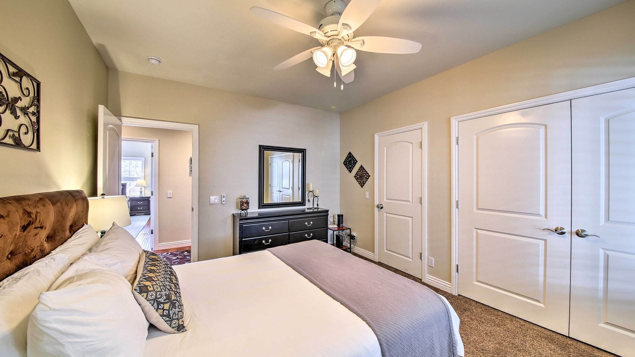 Photo of Bedroom in Lake Arrowhead