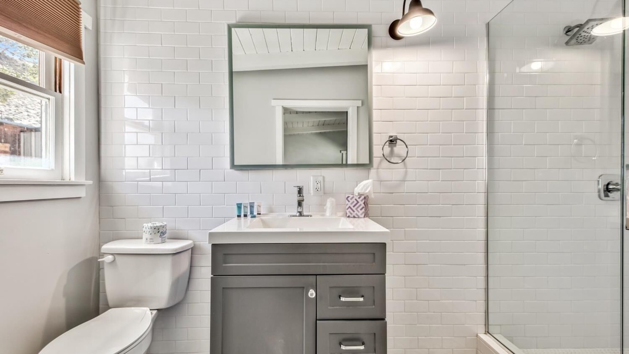 Photo of Bathroom in Walker