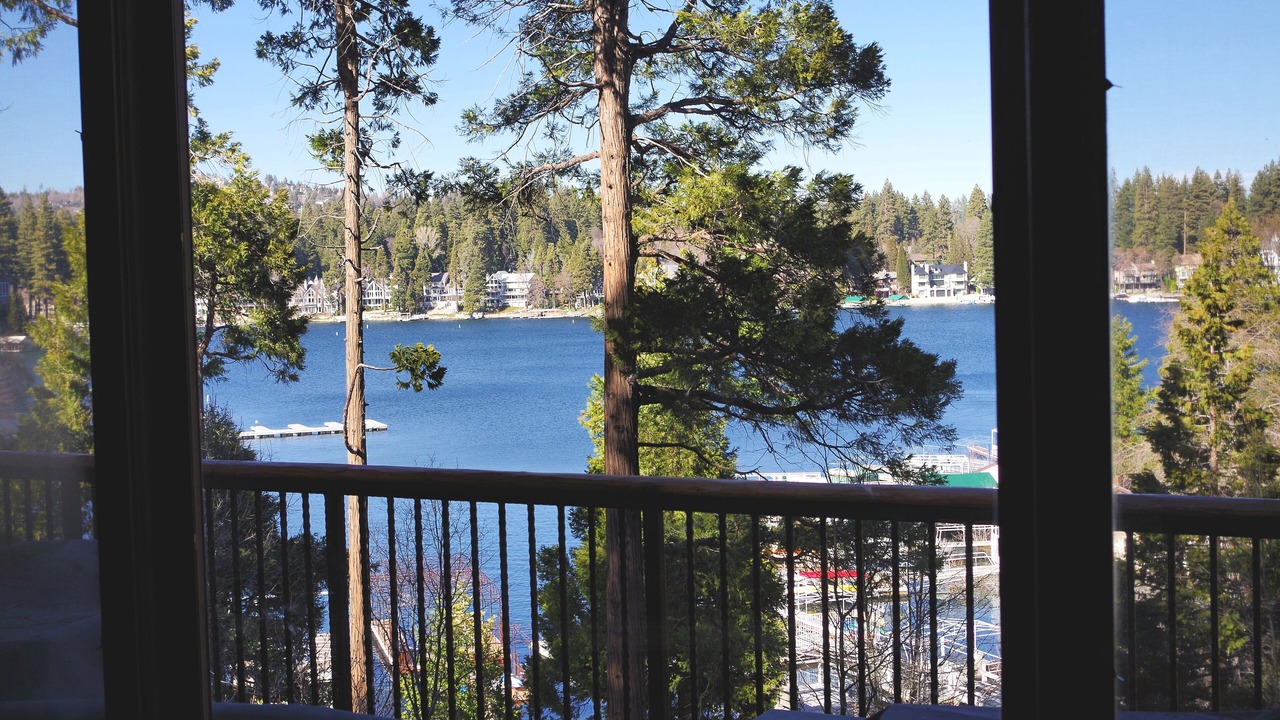 Photo of Others in Lake Arrowhead