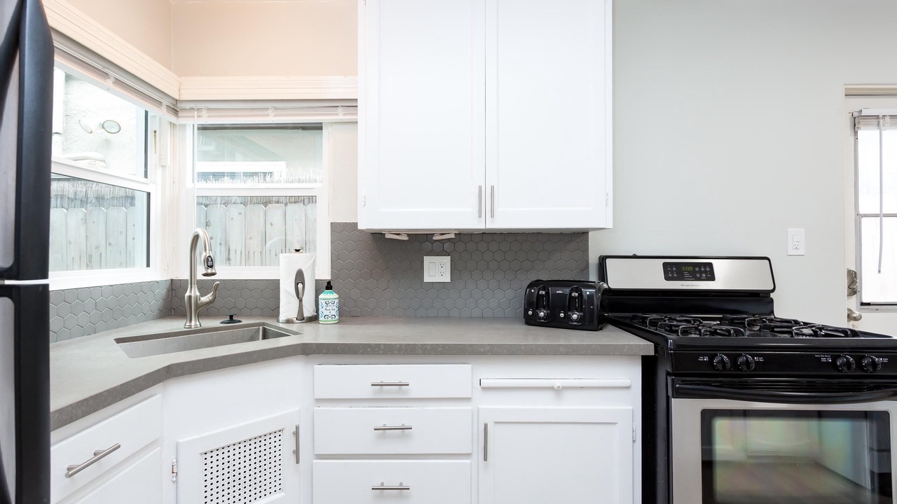 Photo of Kitchen in South Mission Beach
