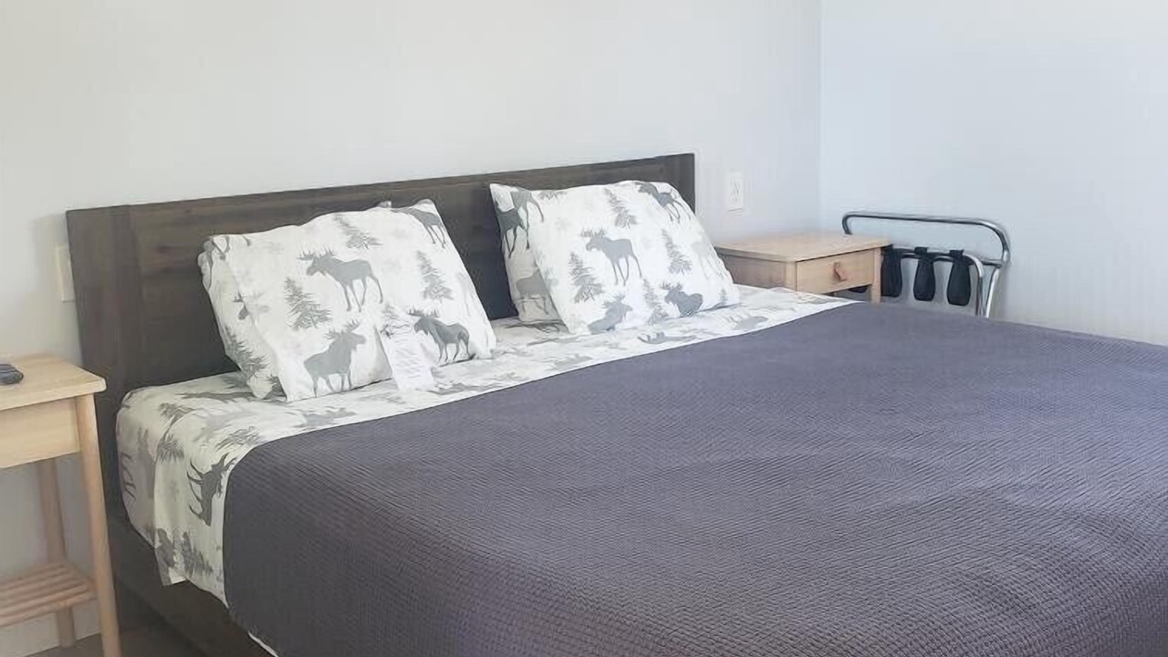 Photo of Bedroom in Walker