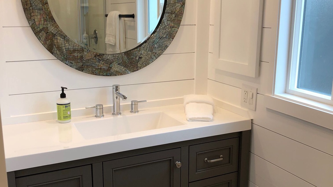 Photo of Bathroom in Balboa Island
