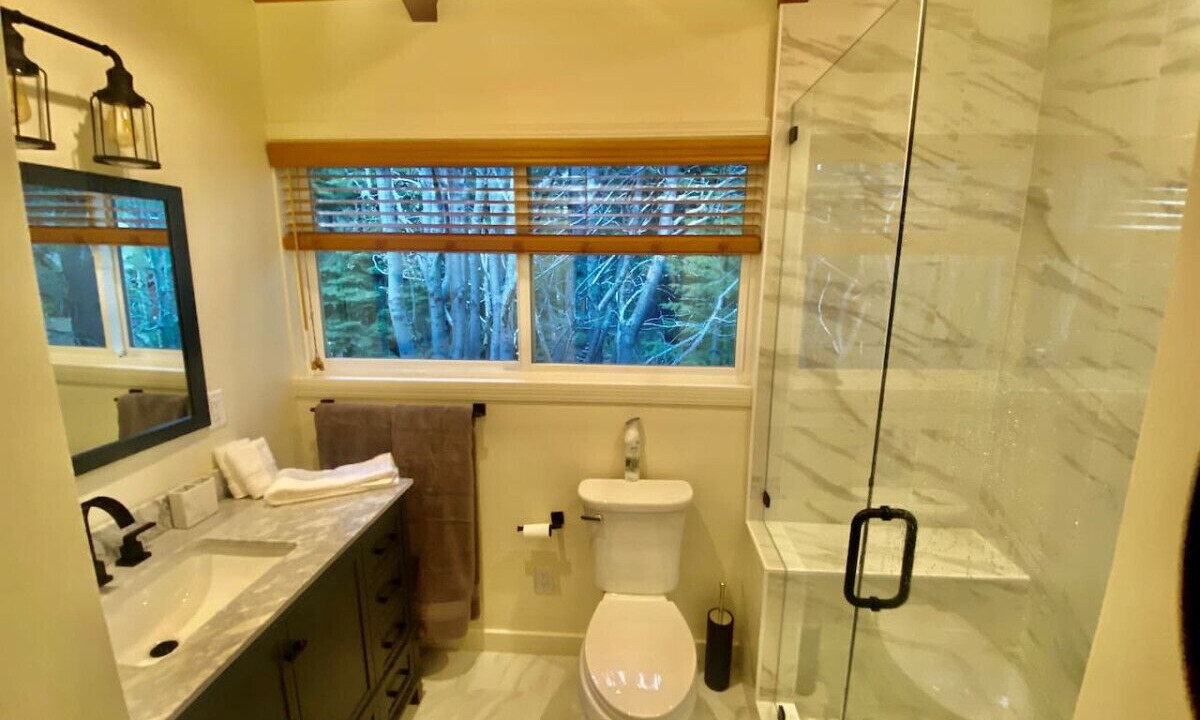 Photo of Bathroom in Chamberlands