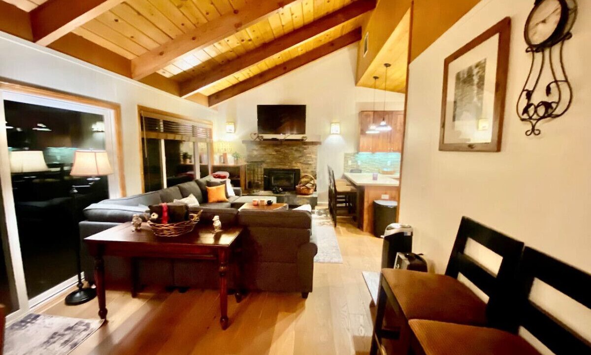 Photo of Livingroom in Chamberlands