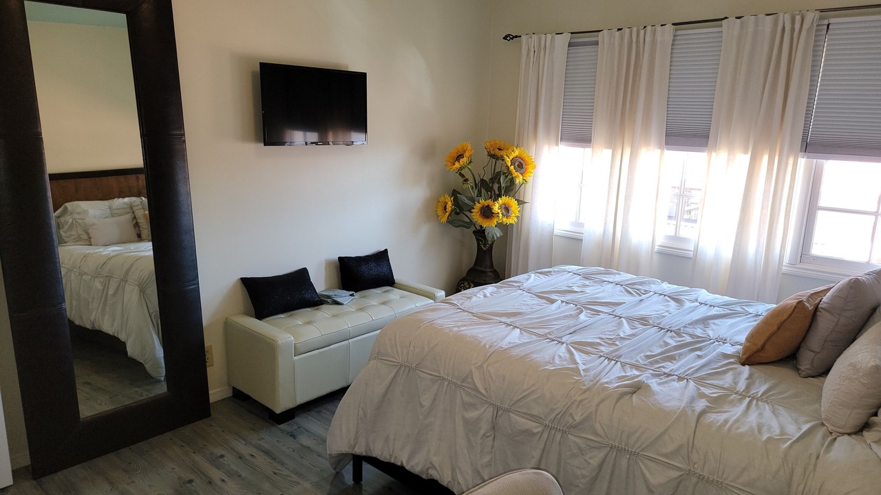 Photo of Bedroom in San Onofre