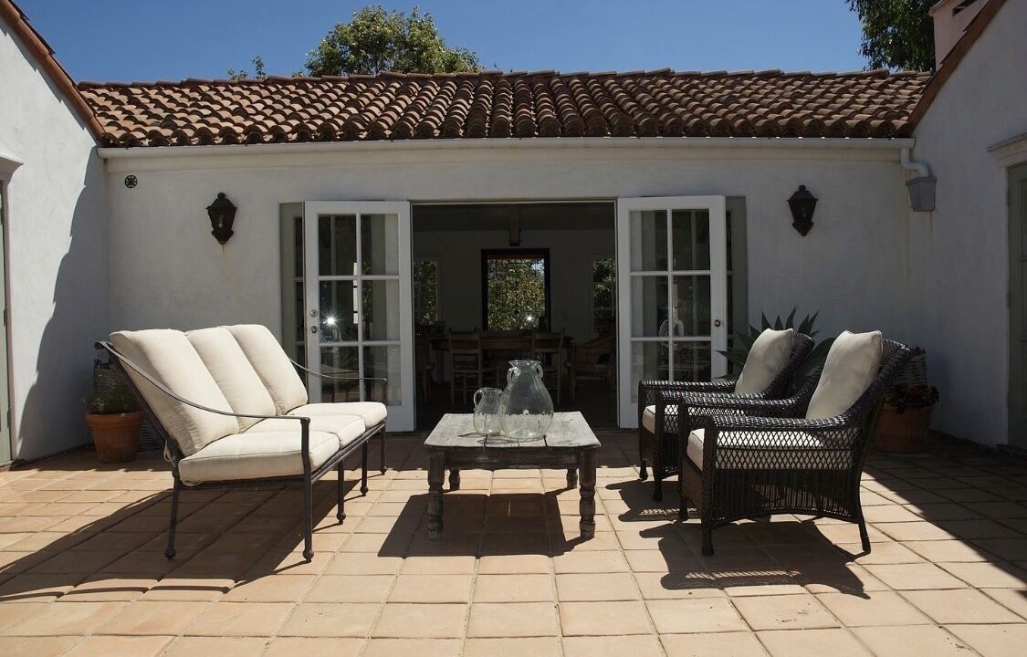 Photo of Patio Balcony in Toro Canyon