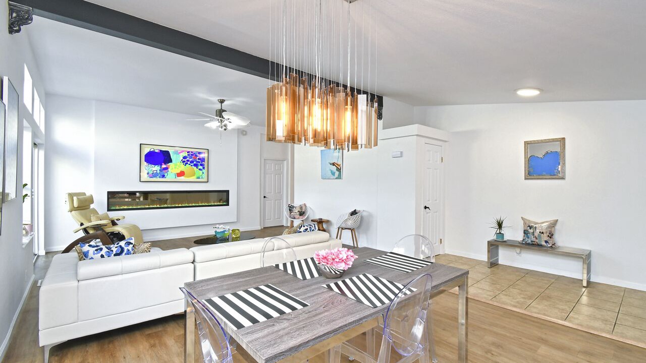 Photo of Livingroom in Topanga