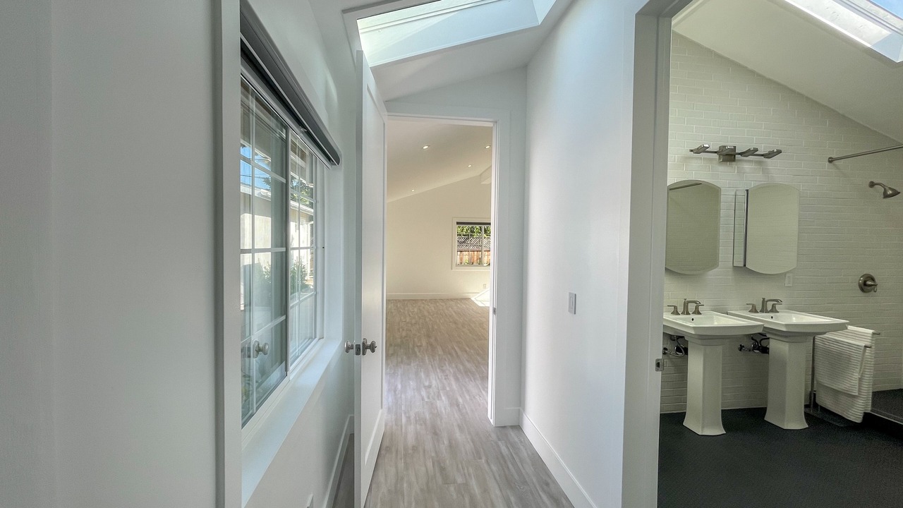 Photo of Bathroom in Pacific Palisades