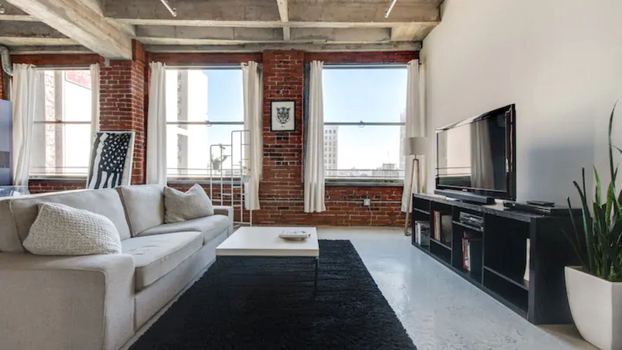 Photo of Livingroom in Historic Core