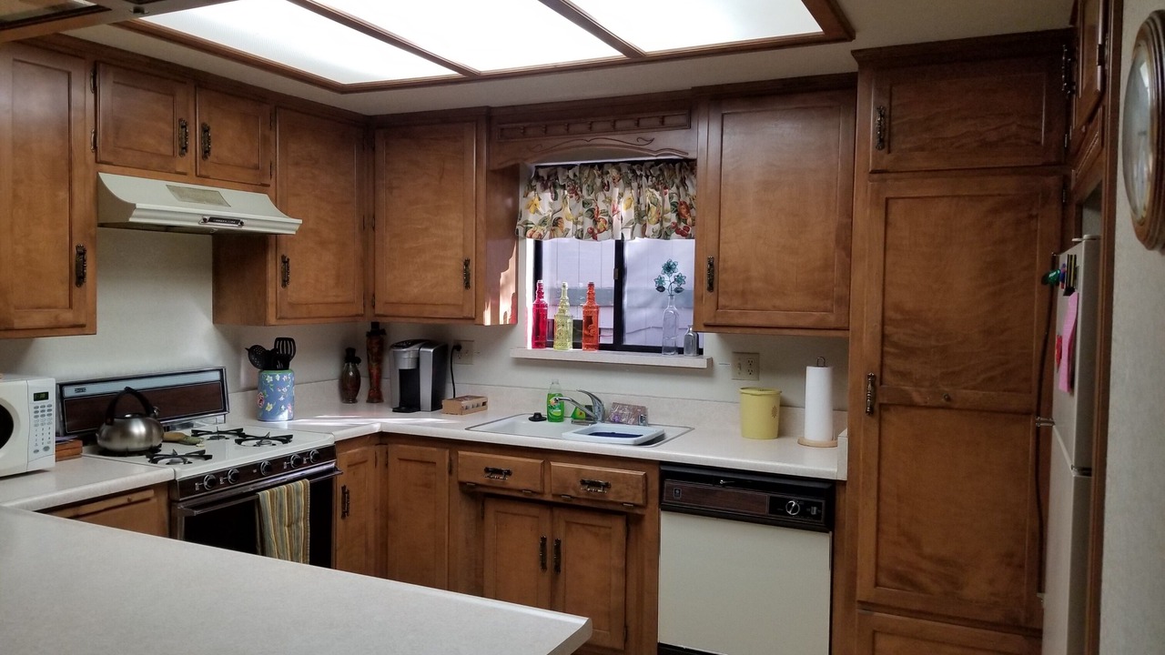 Photo of Kitchen in Arrowbear Lake