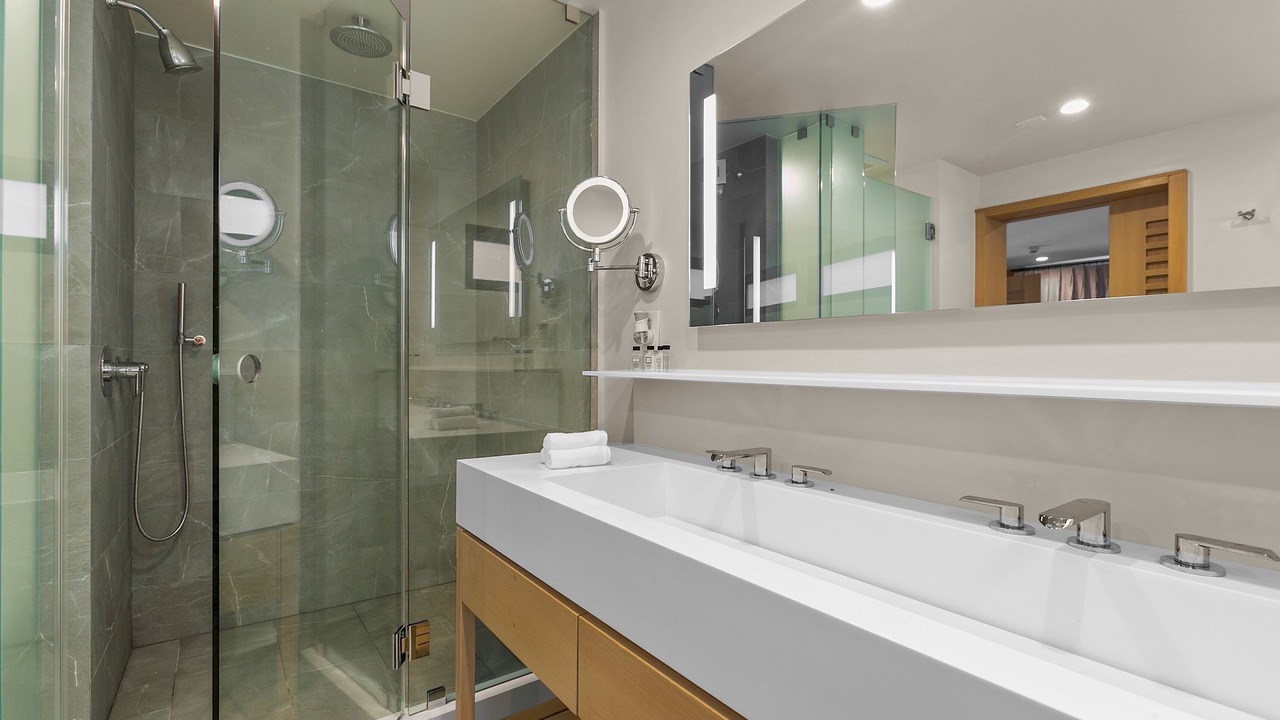 Photo of Bathroom in Eastern Malibu