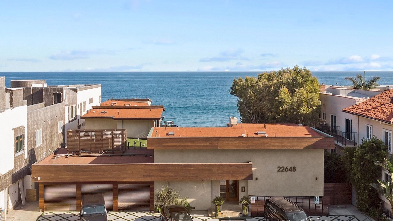 Photo of Others in Eastern Malibu