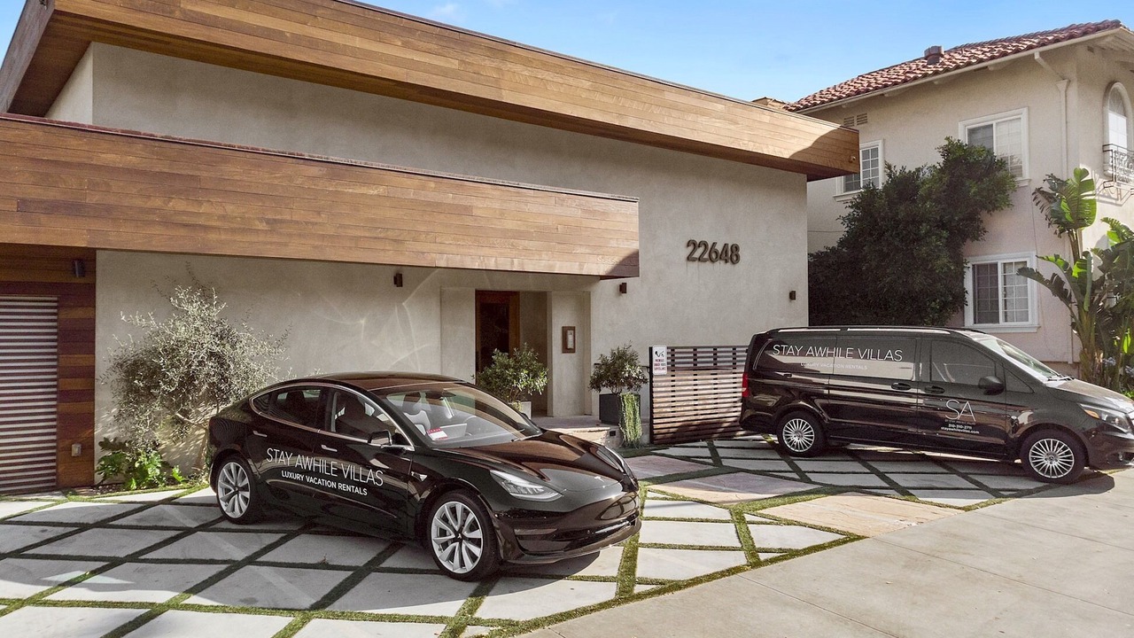 Photo of Others in Eastern Malibu
