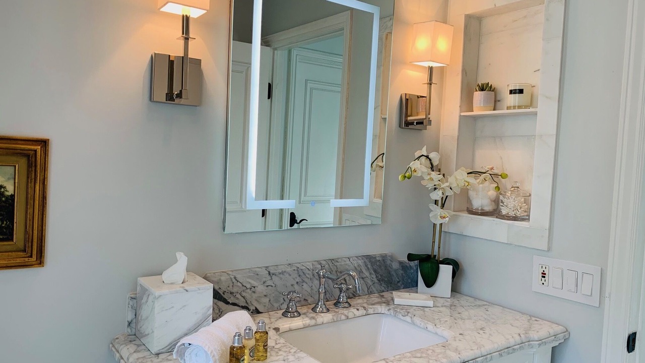 Photo of Bathroom in Somis
