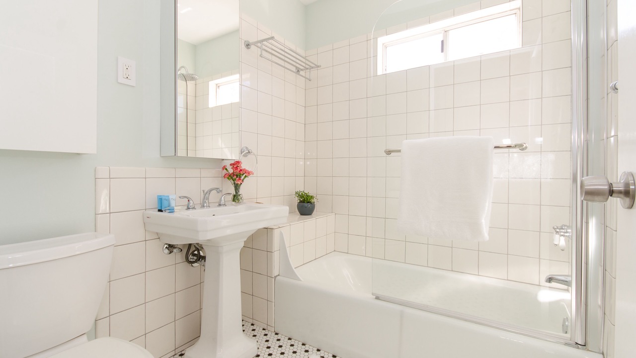 Photo of Bathroom in Atwater Village