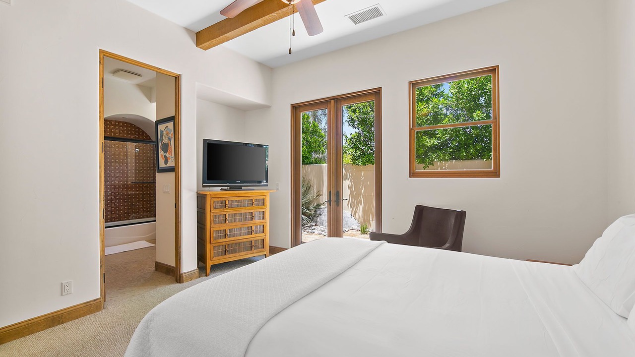 Photo of Bedroom in Chino Canyon