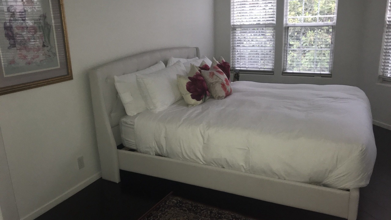 Photo of Bedroom in Lower Peters Canyon
