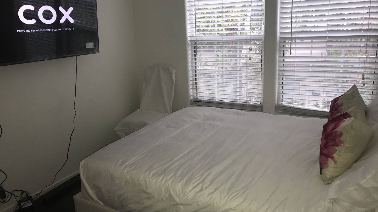 Photo of Bedroom in Lower Peters Canyon