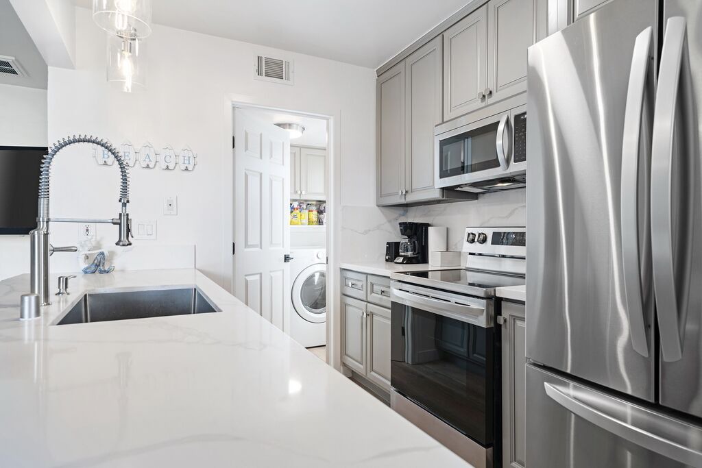 Photo of Kitchen in South Mission Beach
