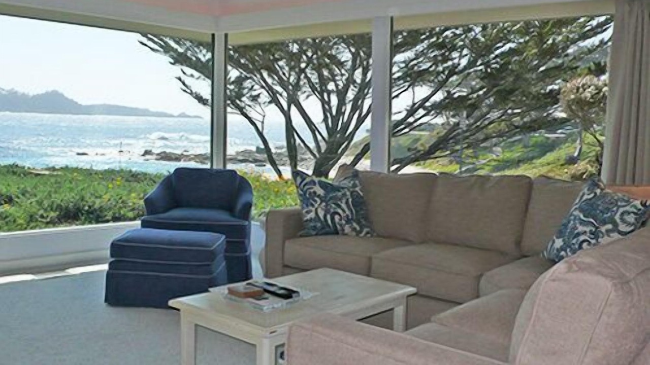 Photo of Bedroom in Carmel Point