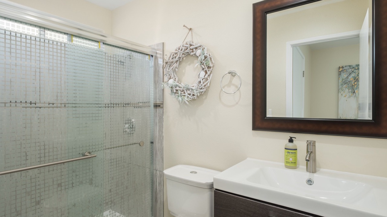 Photo of Bathroom in Clovis