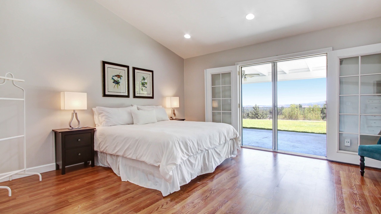 Photo of Bedroom in Woodland Hills