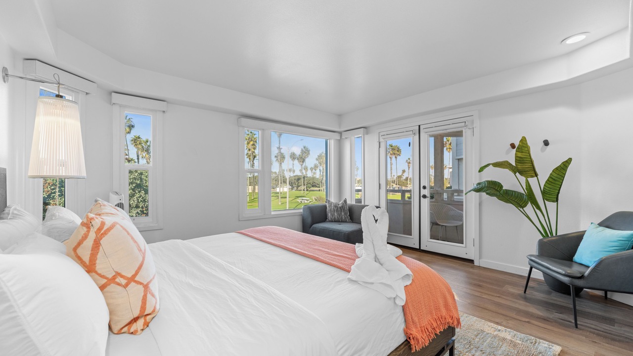 Photo of Bedroom in South Mission Beach