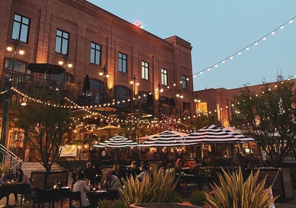 Photo of Others in Pasadena
