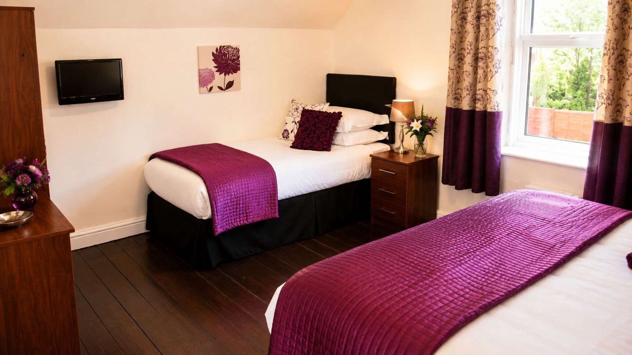 Photo of Bedroom in Saintbury