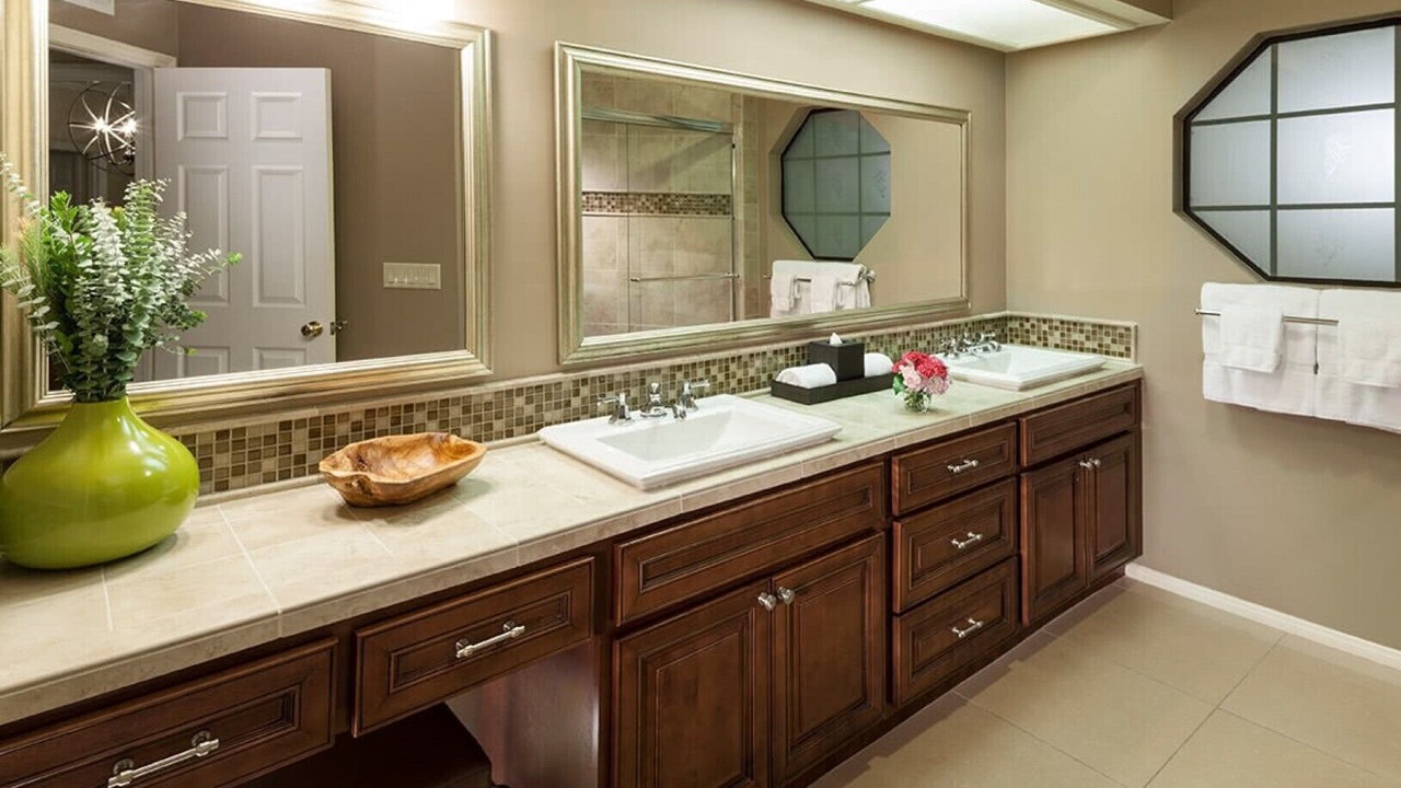 Photo of Bathroom in Lawrence Welk Resort Village
