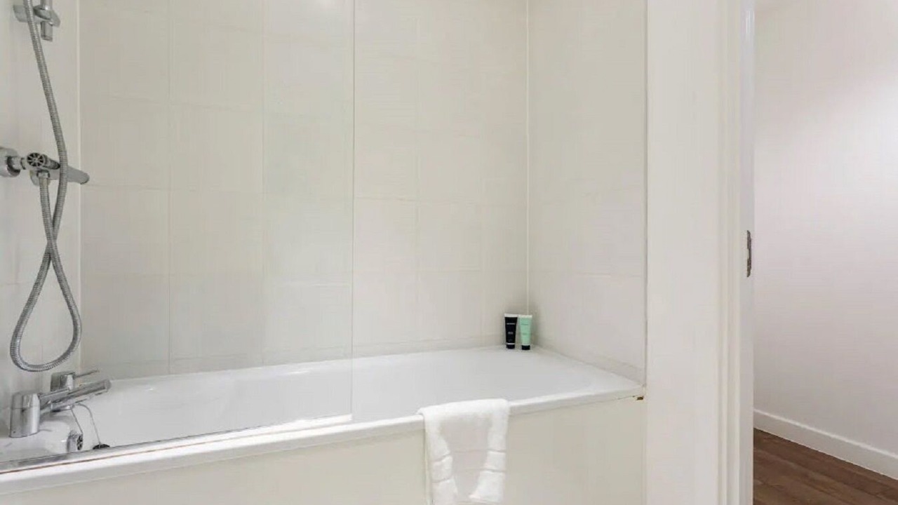 Photo of Bathroom in Limehouse