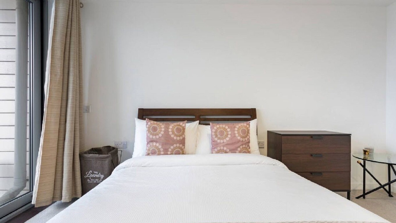 Photo of Bedroom in Limehouse