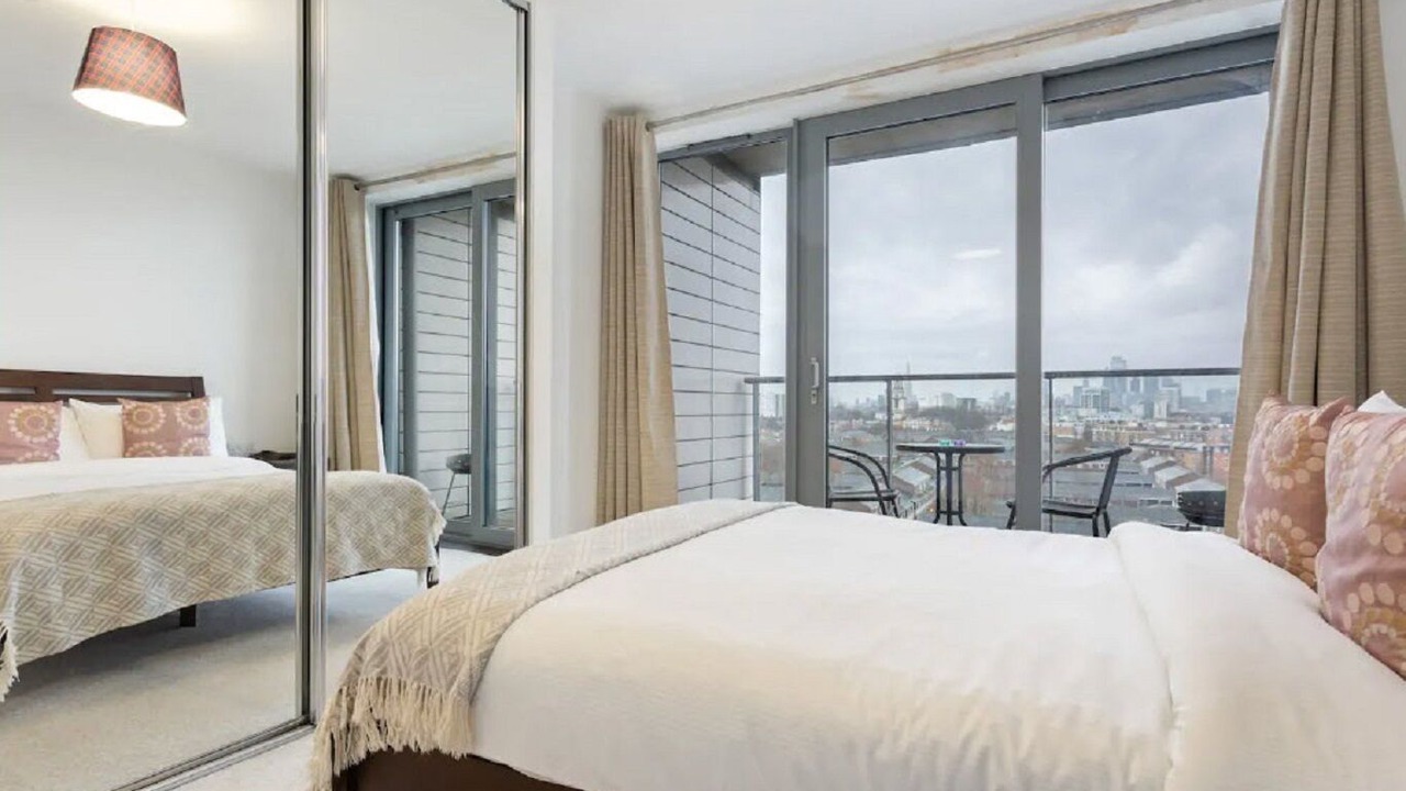 Photo of Bedroom in Limehouse