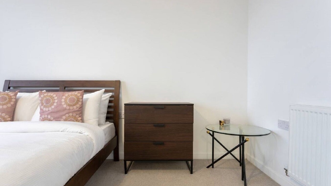 Photo of Bedroom in Limehouse