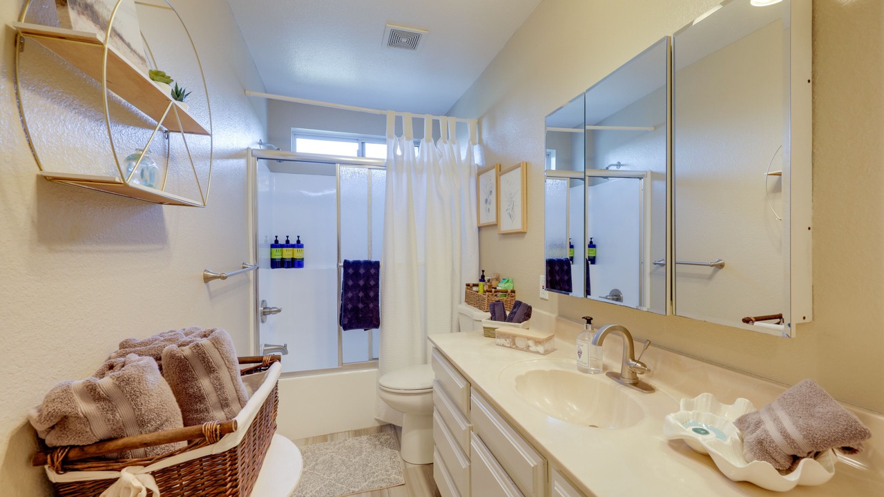 Photo of Bathroom in Santa Paula