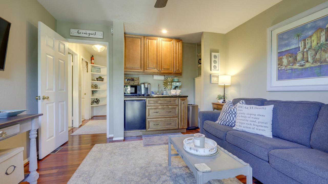 Photo of Livingroom in Santa Paula