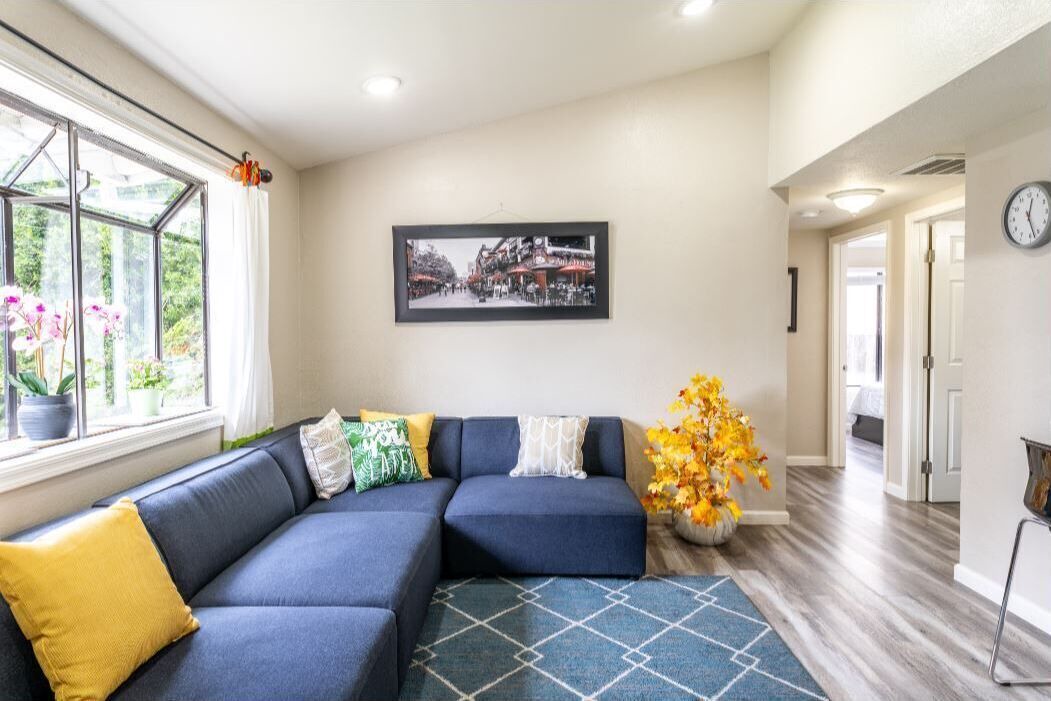 Photo of Livingroom in Menlo Park
