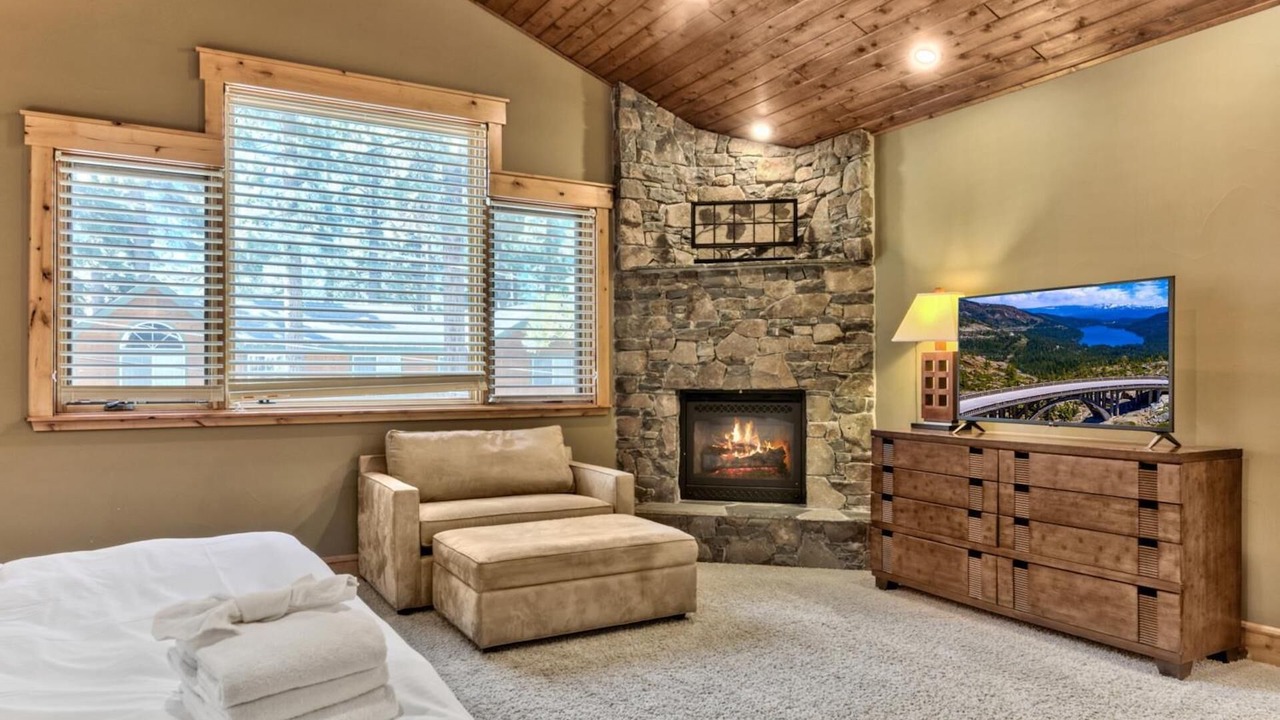 Photo of Bedroom in Montgomery Estates