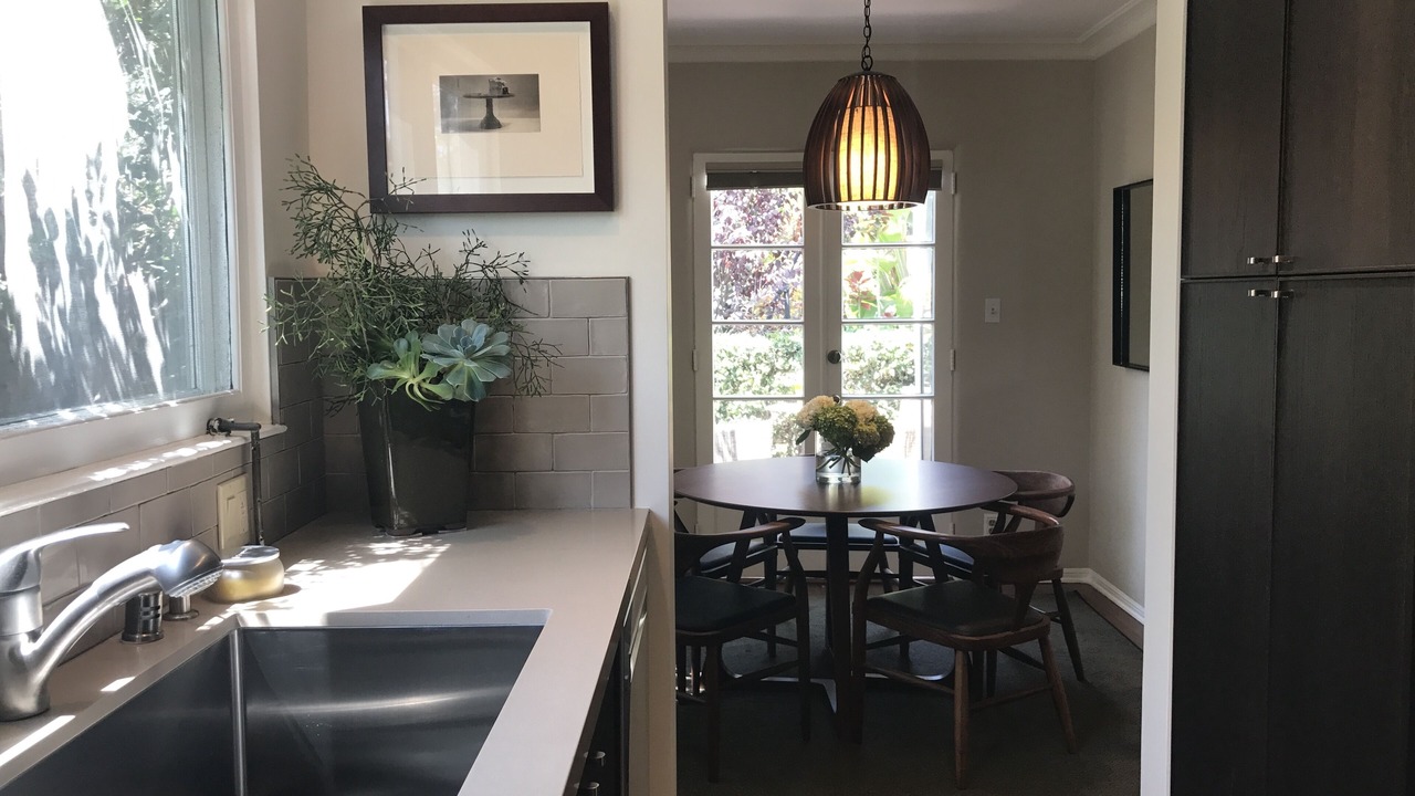 Photo of Kitchen in Mid-Wilshire
