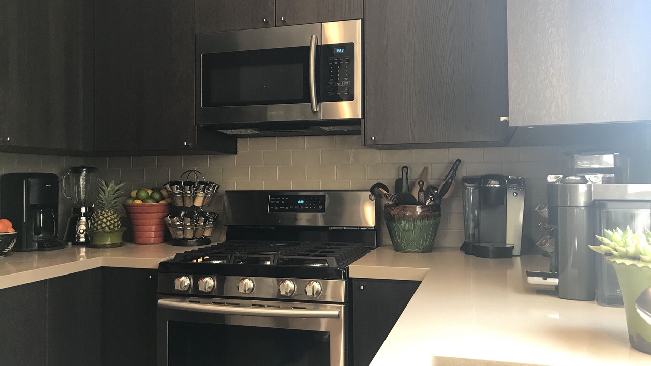 Photo of Kitchen in Mid-Wilshire